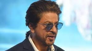 Shah Rukh Khan roasts fans who mimic him: ‘Aese thodi na tha yaar’